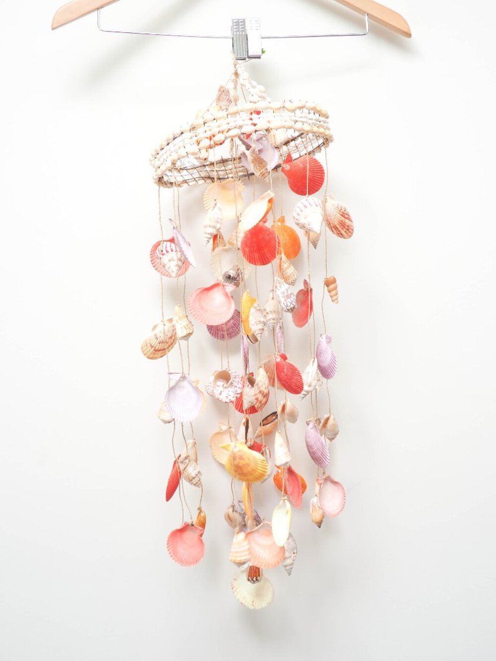 Vtg Sea Shell Chandelier Mobile - Hanging Colourful Shells Decoration 32 Inches